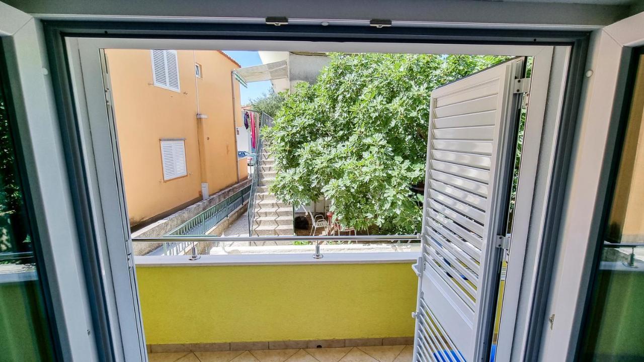Deluxe Apartment F & M Tučepi Εξωτερικό φωτογραφία